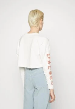 Roxy Desire Love Tees - Longsleeve - Snow White -Roxy Verkoopwinkel 296cb919a38840c6a2b5220cb9a0164e