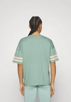 Roxy Essential Energy Stripes Tee - T-Shirt Print - Blue Surf 10 Roxy Essential Energy Stripes Tee - T-Shirt Print - Blue Surf -Roxy Verkoopwinkel 8dc3a995a7a7473b9129b6d5782cc53e